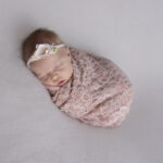 Newborn fotoshoot geposeerd 33 0O4A1618