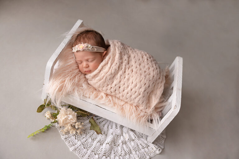 pasgeboren babyshoot flevoland janneke van den berg fotografie