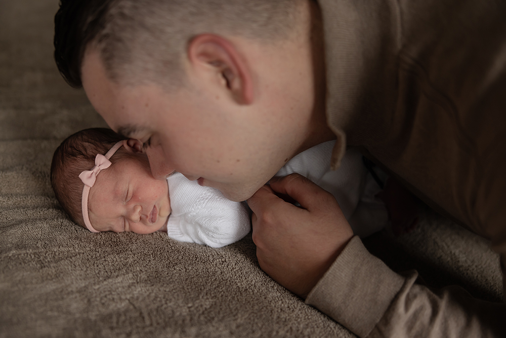 newborn familie lifestyle fotoshoot flevoland Friesland