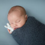 Newborn fotoshoot geposeerd 12 compleet traject newborn fotografie