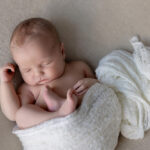 Newborn fotoshoot geposeerd 8 serie Urk